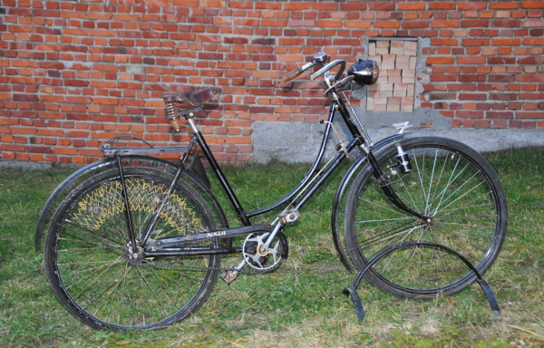 Die Adler Damenrad-Version. ©  Hannes Denzel, Oldtimermuseum Altmünster am Traunsee