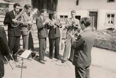 Die Uedelhovener Musikanten im Jahr 1956 (Repro J. Vossen)
